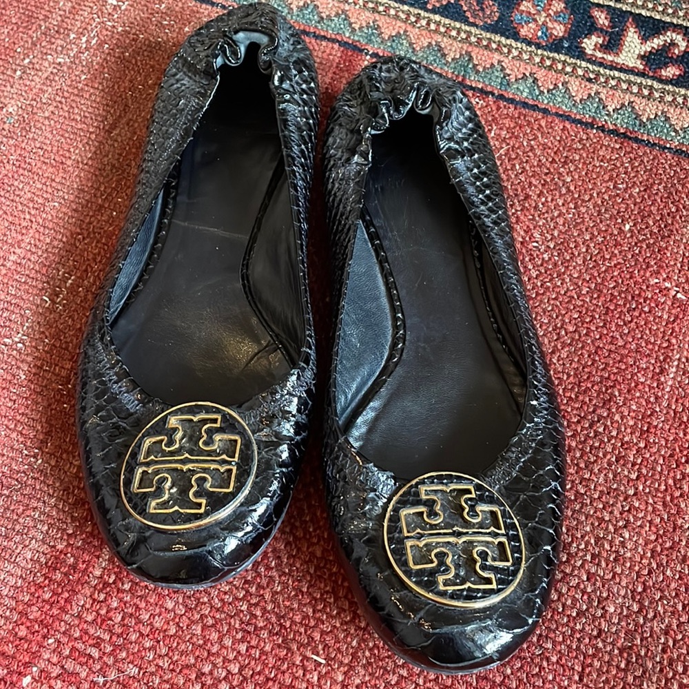 Tori Burch flats size 9